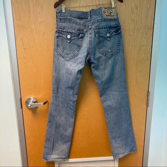 TRUE RELIGION Sz 30 X 34 Ricky  Light Medium Wash Distressed Jeans - Picture 12 of 14